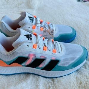 Adidas forcebounxe 2.0 M court volleyball shoes for mens size 10 New without box